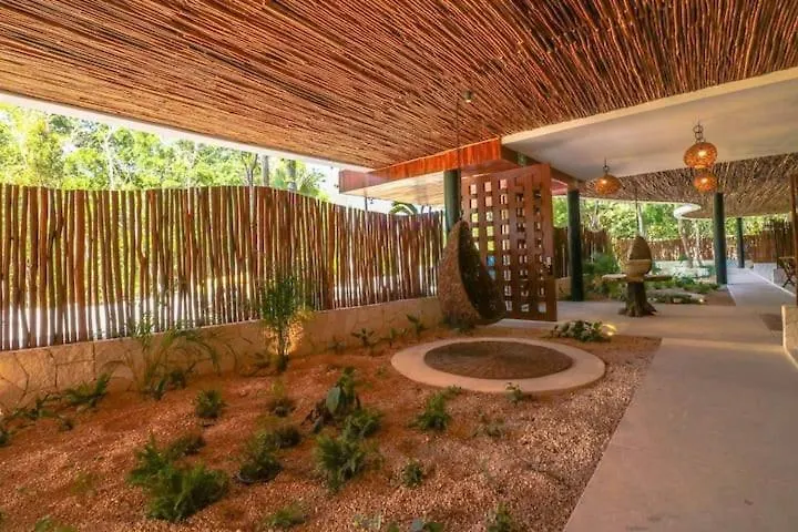 Moma Tulum